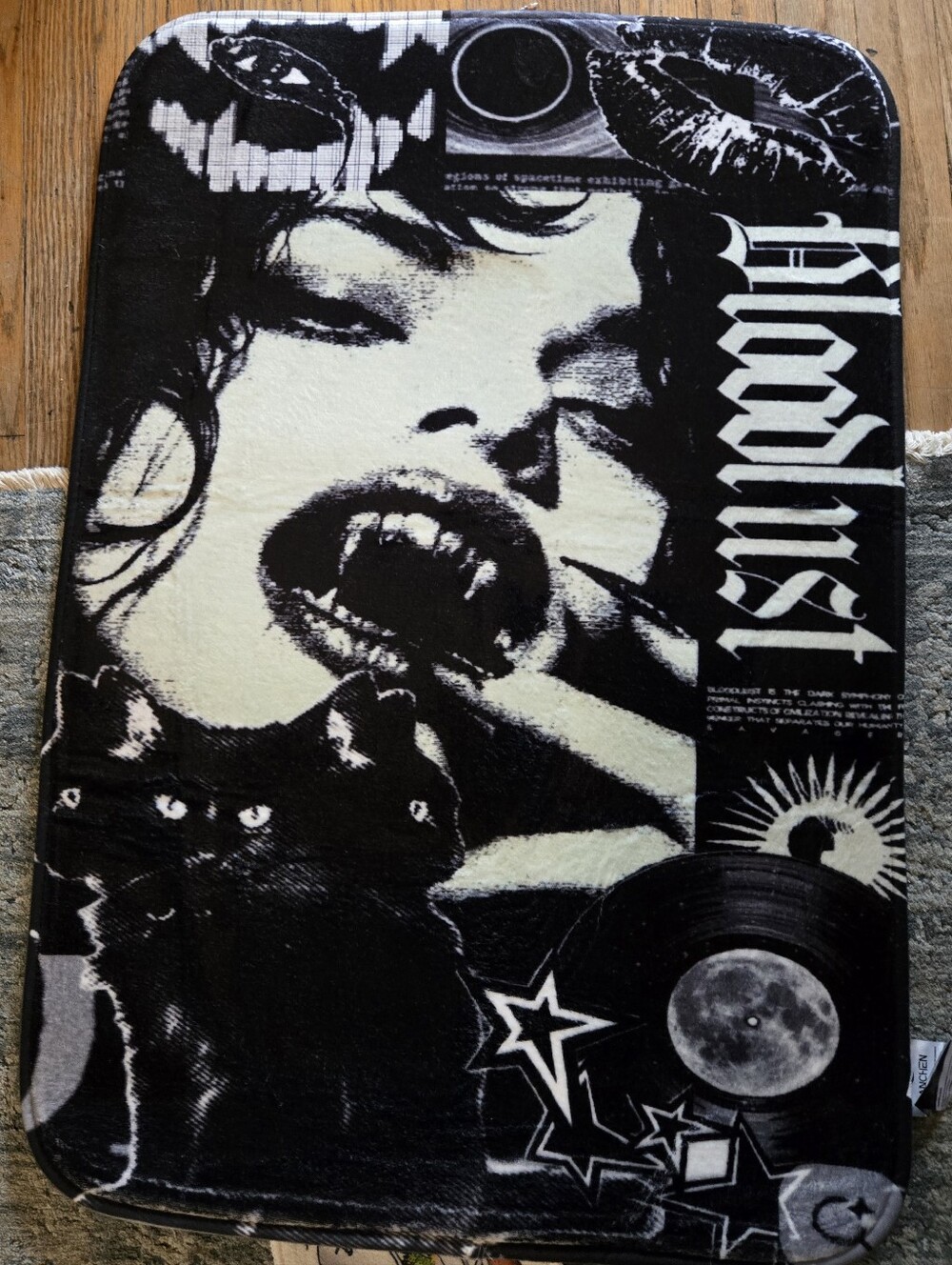 Graphic Vampire Mat - Black and Cream 22x32